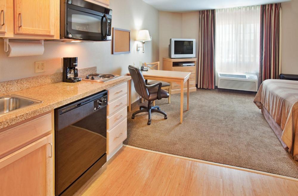 Candlewood Suites Junction City - Ft. Riley By Ihg Exterior foto