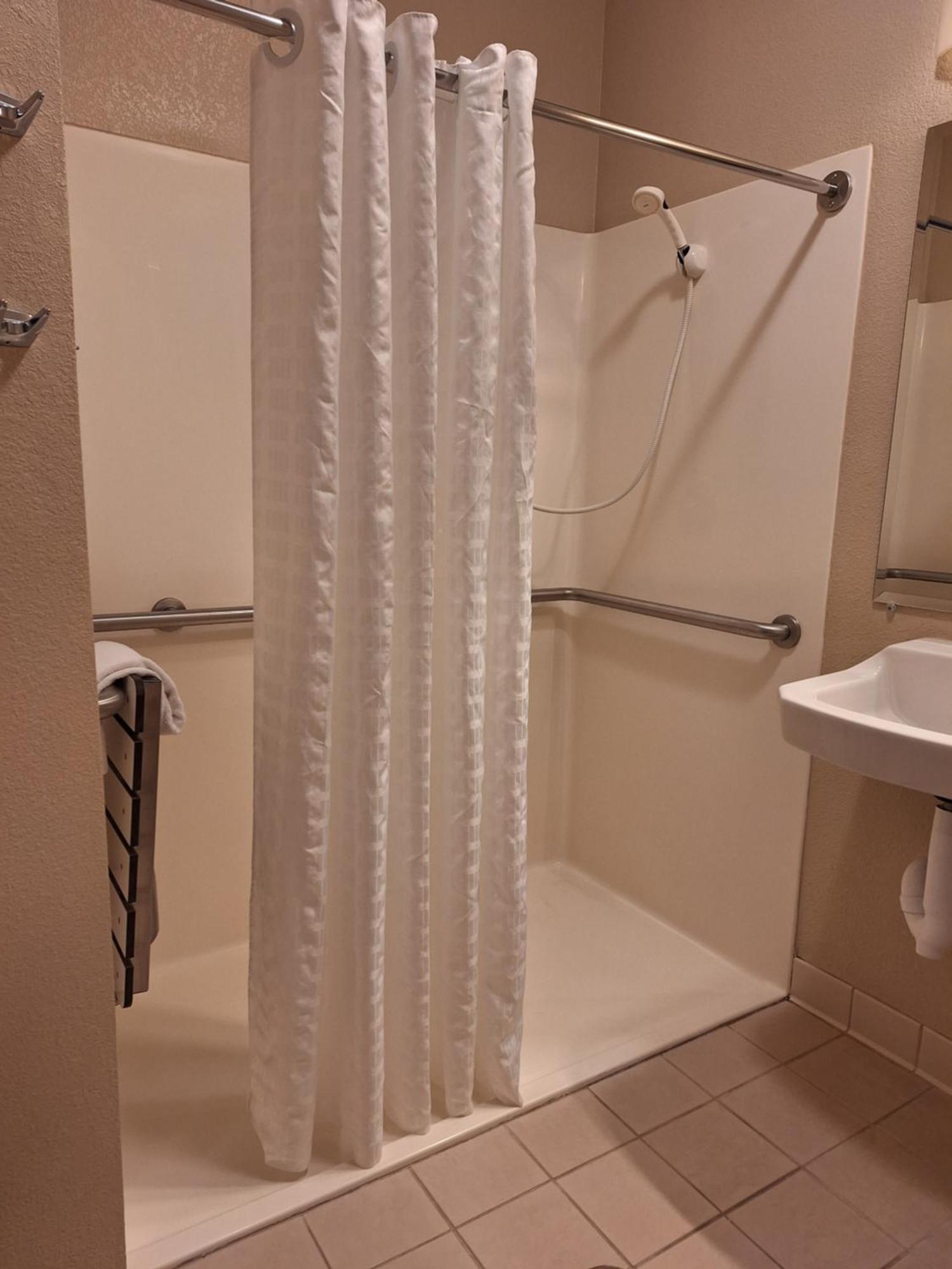 Candlewood Suites Junction City - Ft. Riley By Ihg Exterior foto